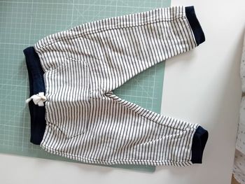 pantalon rayé