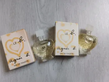 Lot de 2 miniatures le b Agnès b