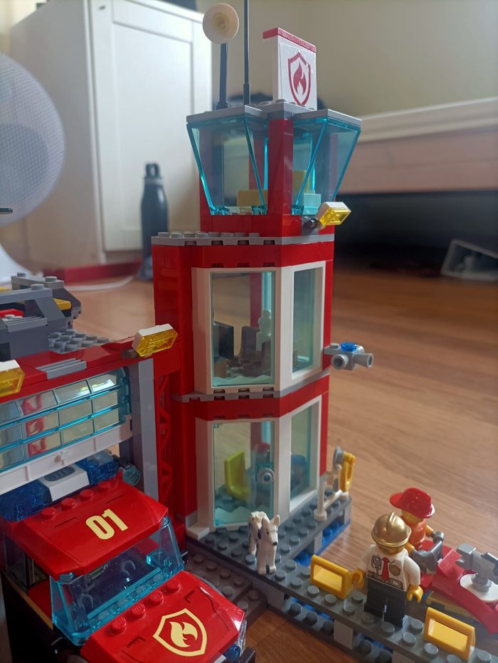 caserne de pompier lego 60215 - photo numéro 4