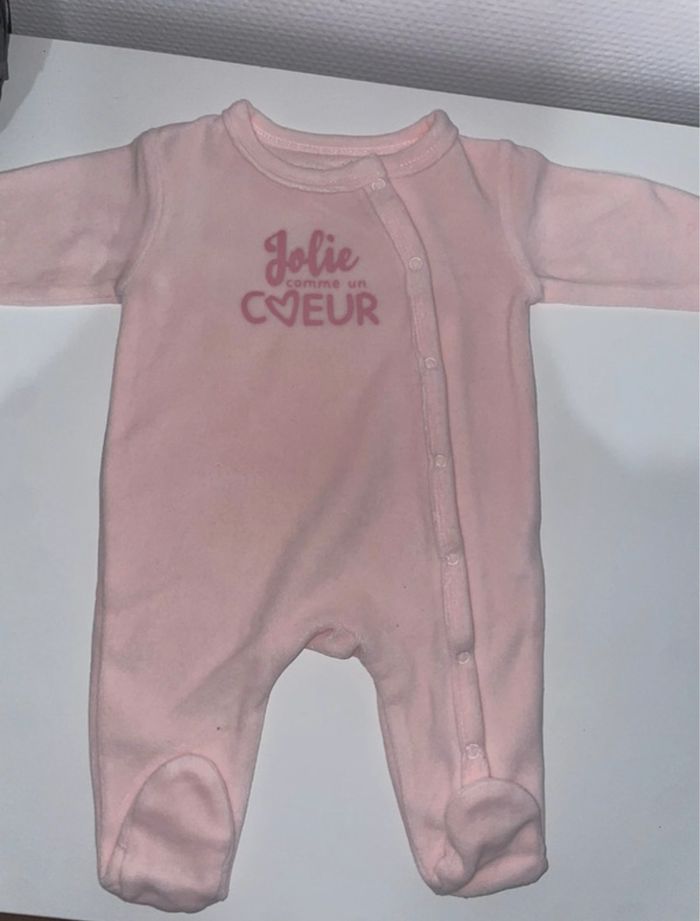 Pyjama velours dors bien - 1 mois - photo numéro 2