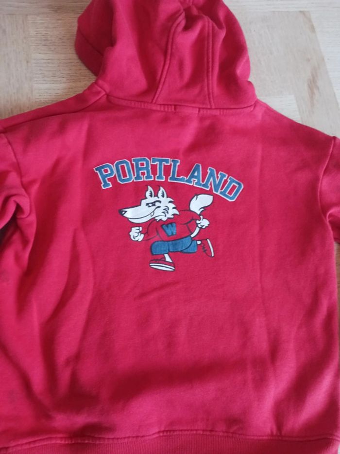 Sweat et t-shirt 8 ans - photo numéro 6