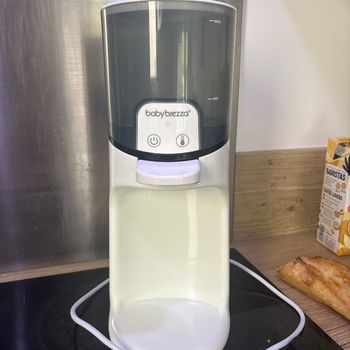 Distributeur à eau biberon