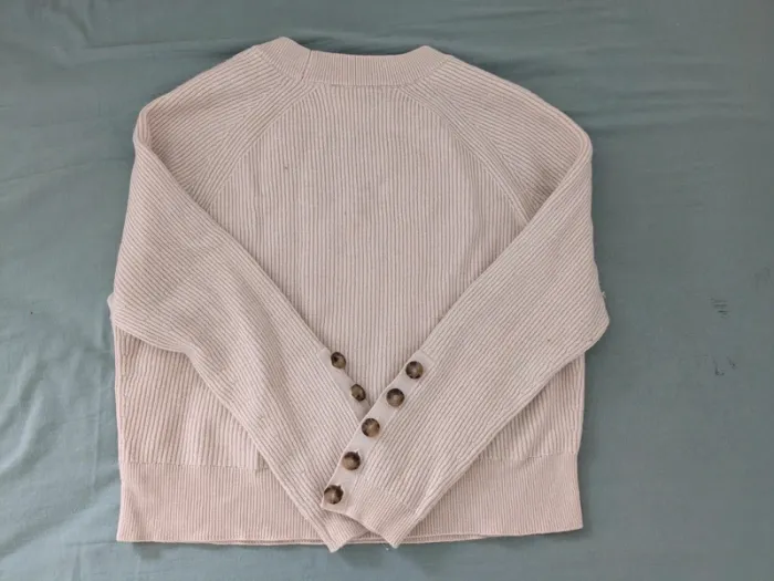 Pull Sami ( taille ne correspond pas)