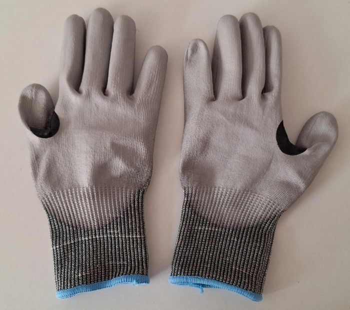 Gants anti coupures couleur grise - photo numéro 2