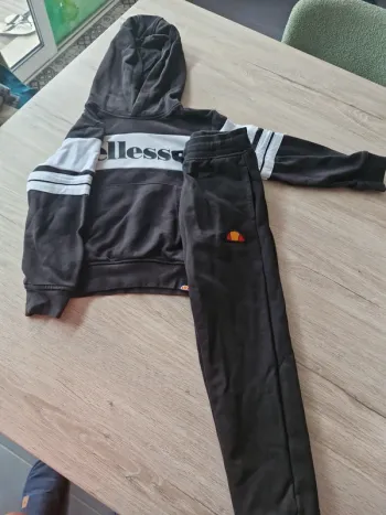 Survêtement Ellesse
