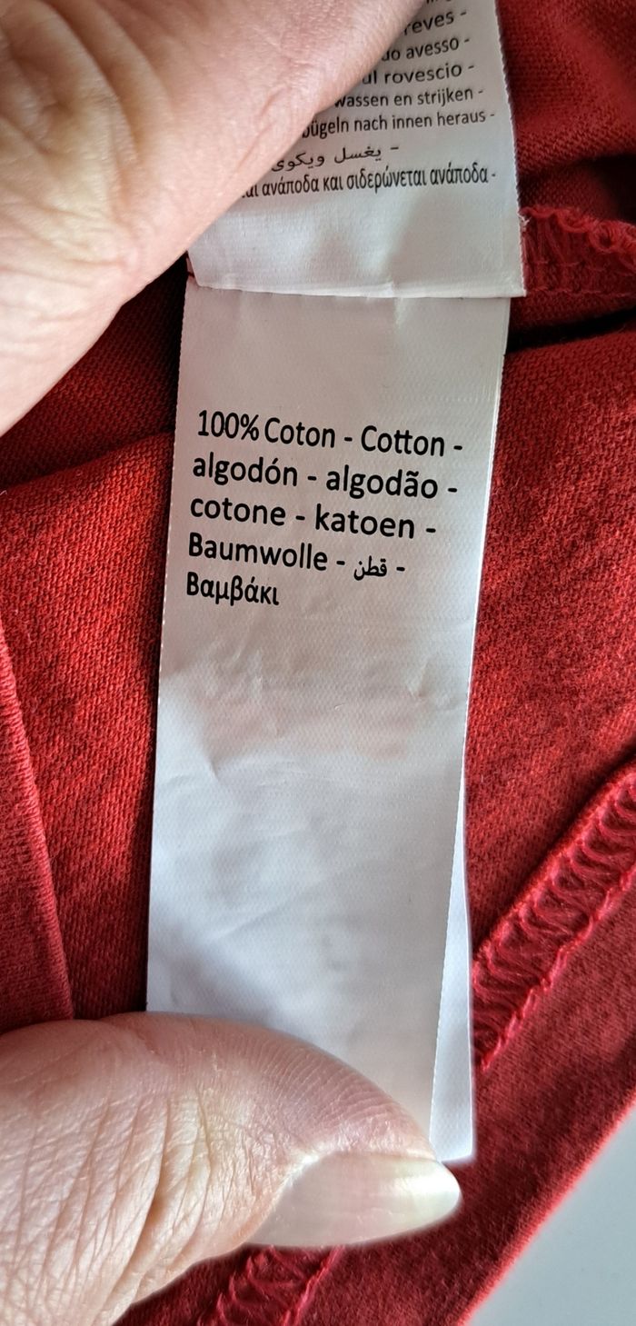 T-shirt ML garçon 5 ans neuf, juste lavé - photo numéro 8