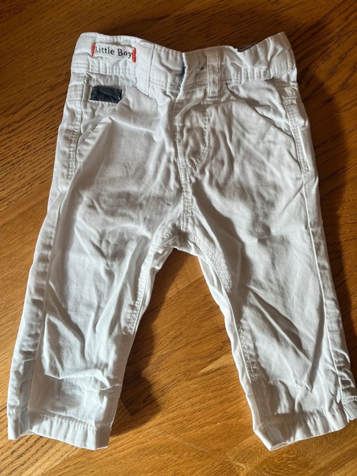 Pantalon blanc 3mois - photo numéro 2