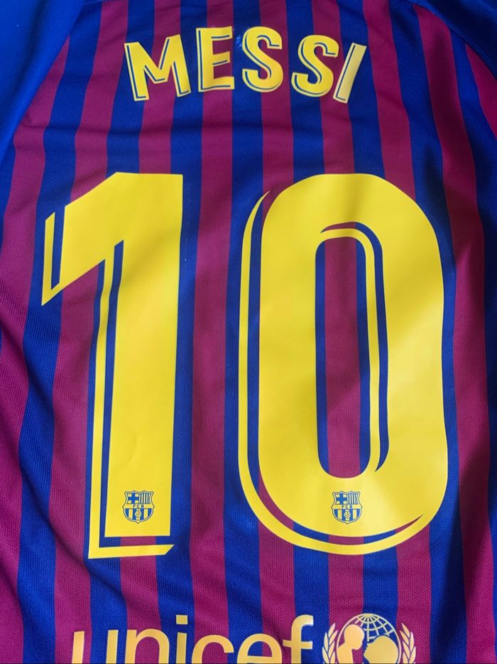 Maillot Messi Barcelone - photo numéro 4