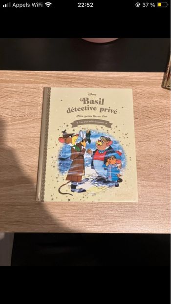 Basil détective privé Livre d’or