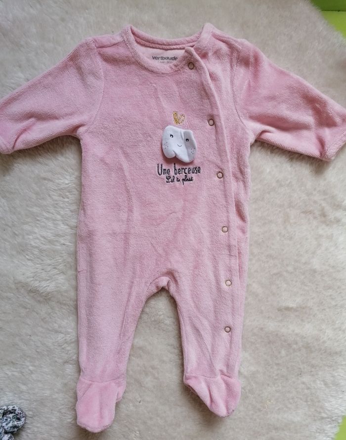 Lot 3 Pyjamas velours Verbaudet 1 mois 54cm - photo numéro 2