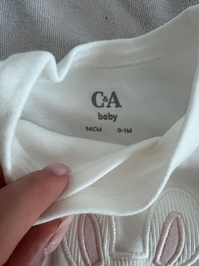 Ensemble rose et blanc taille 0-1 mois (56 cm) pantalon avec pied - photo numéro 3