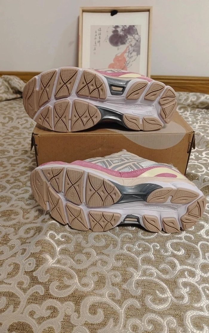 Asics Gel Nyc Rose Taille 37 - photo numéro 5