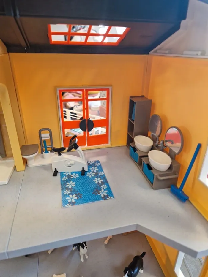 Maison playmobil 3 étages - photo numéro 8