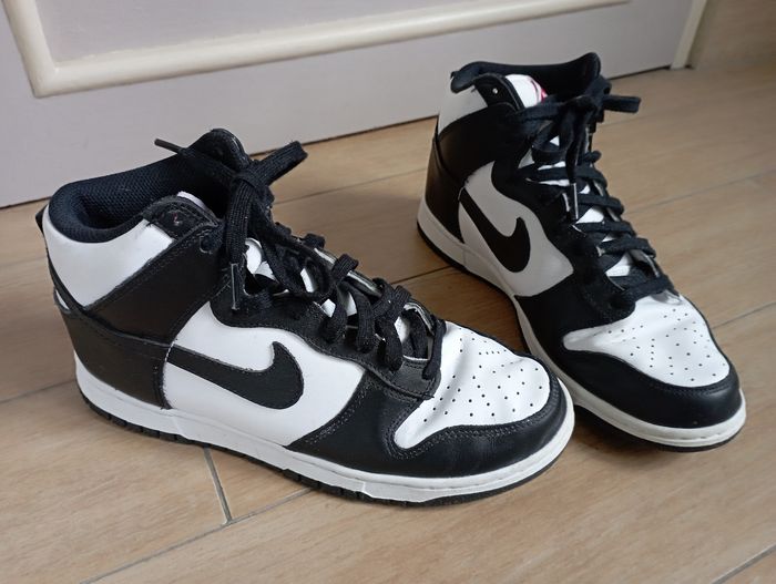 Nike Dunk High Panda 40