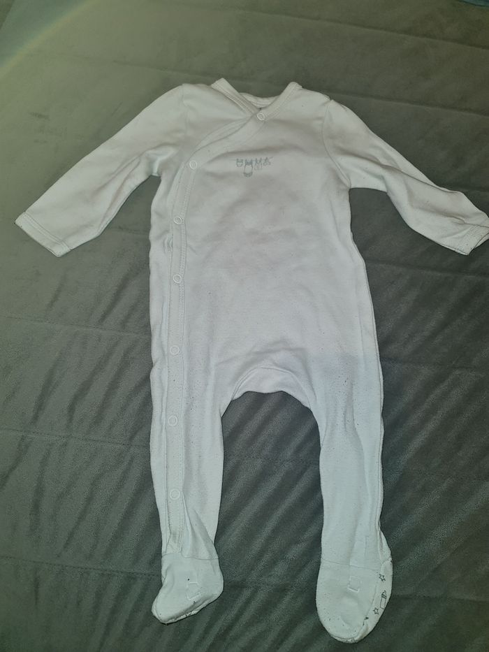 Lot de 3 body + 1 pyjama - photo numéro 5