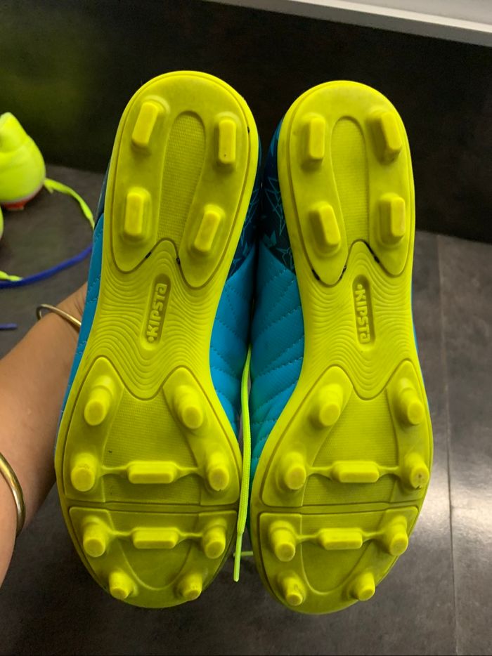 Baskets crampons décathlon taille 35 - photo numéro 6