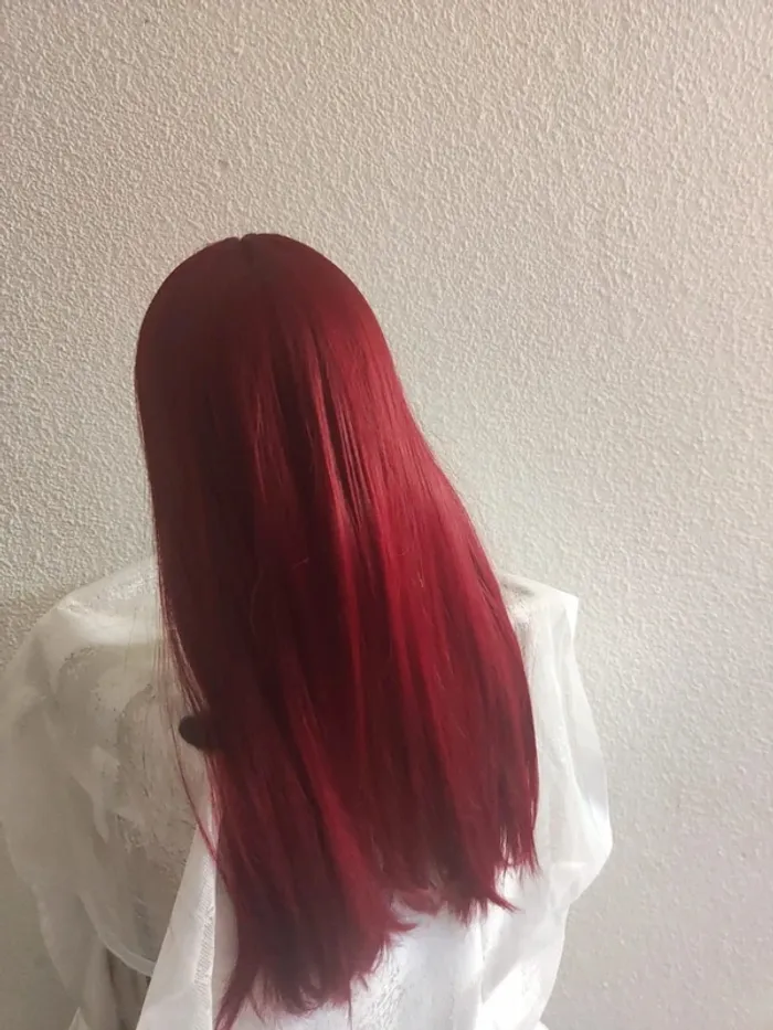 Perruque Naturelle Rouge Bordeaux Tendance Luxe - photo numéro 14
