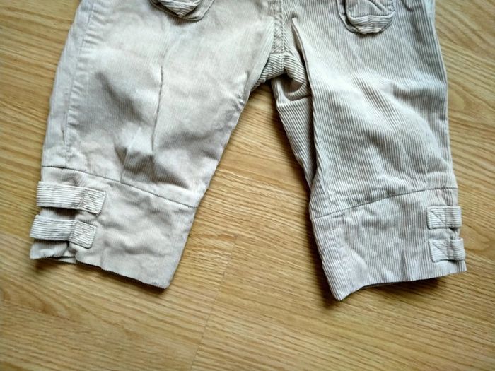 Panta court beige. Edeis
Taille 3 ans - photo numéro 3
