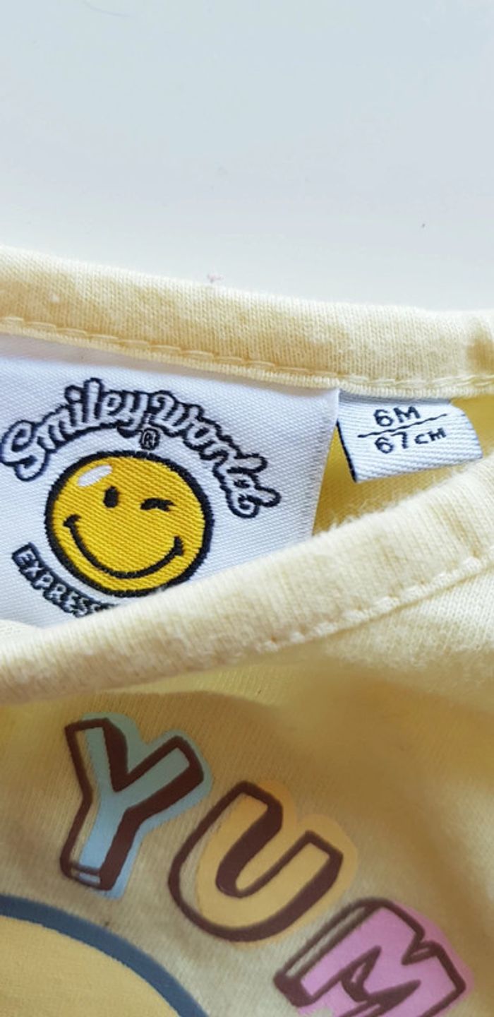 Tee-shirt Smiley world 6 mois - photo numéro 2