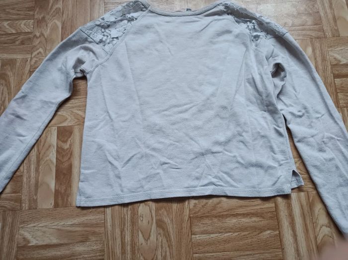 Pull fille H&M en bon état taille 10-12 ans - photo numéro 5