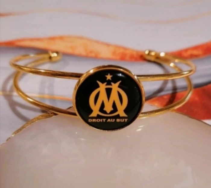 Bracelet manchette olympique de Marseille
