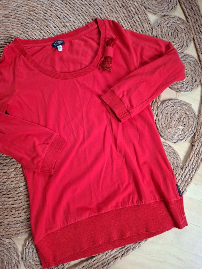 Armani jeans t-shirt rouge taille 40
