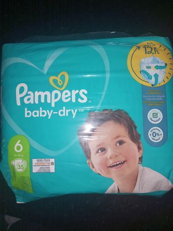 Couches Baby Dry Taille 6