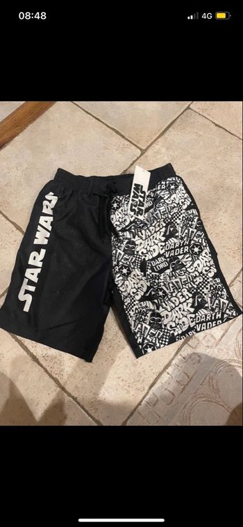 Short de bain Star Wars 7-8 ans