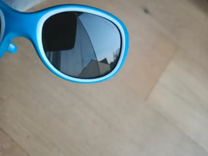 Lunette solaire - photo numéro 4