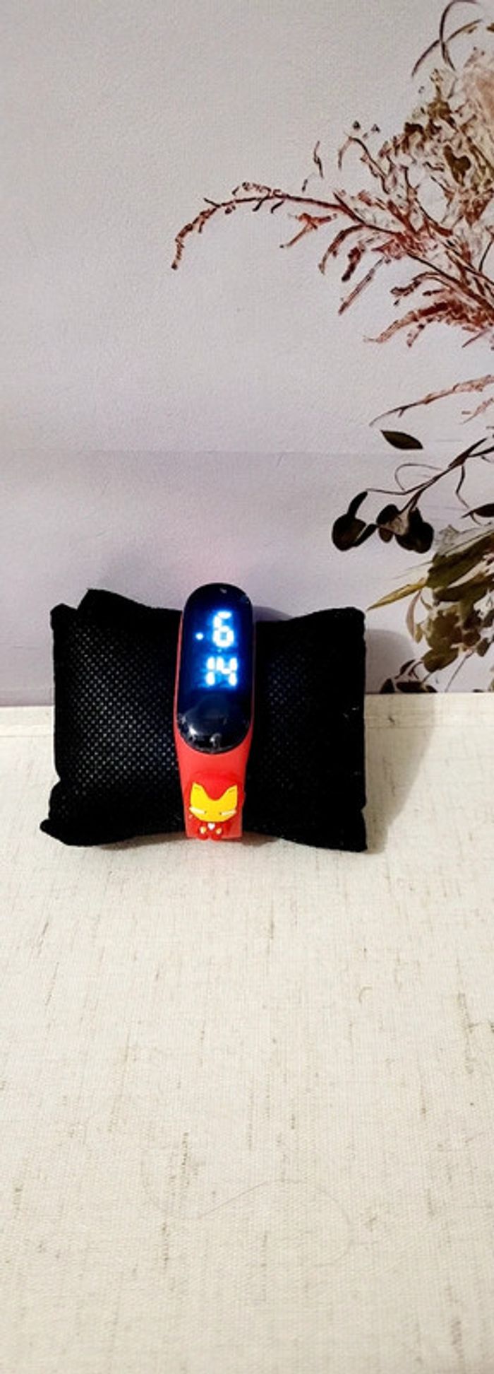 Montre digitale LED enfant – Style Iron Man rouge