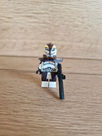 Figurine type lego Commandant Clones Wolffe star wars