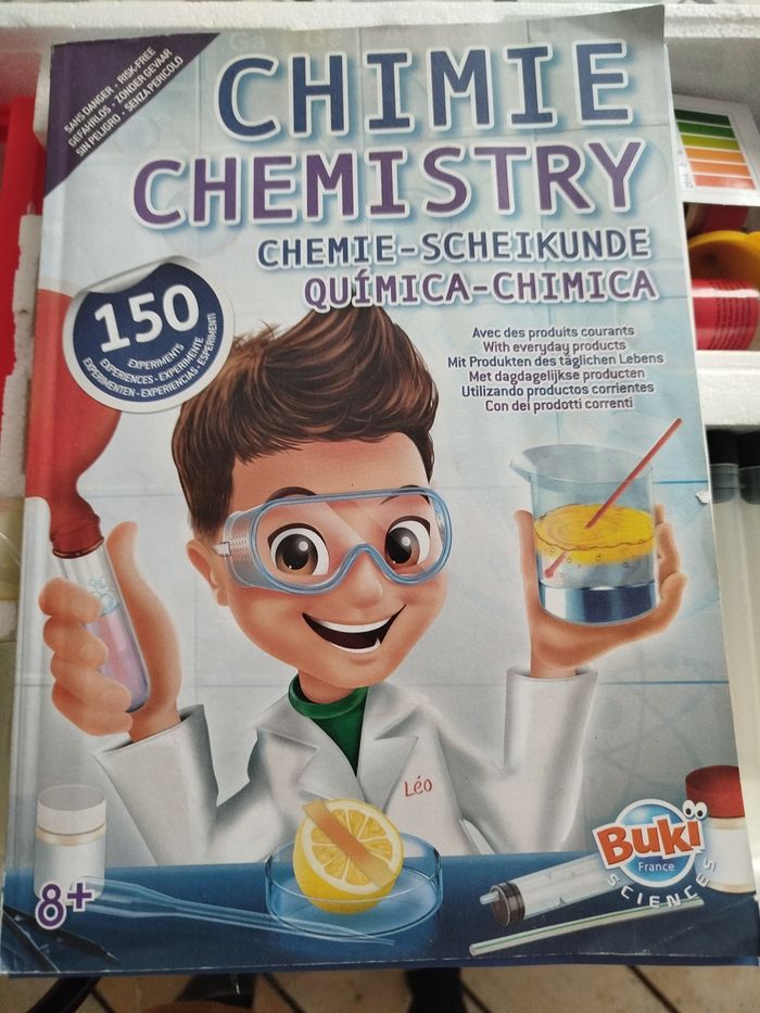 Le petit chimiste - photo numéro 3