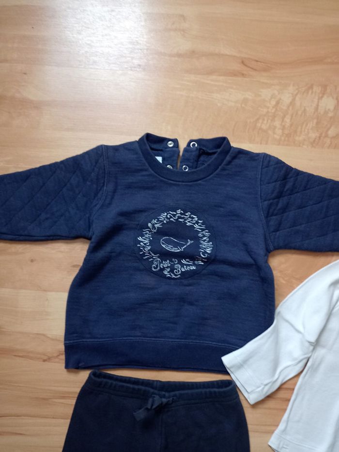 Ensemble Petit Bateau 12 mois - photo numéro 2