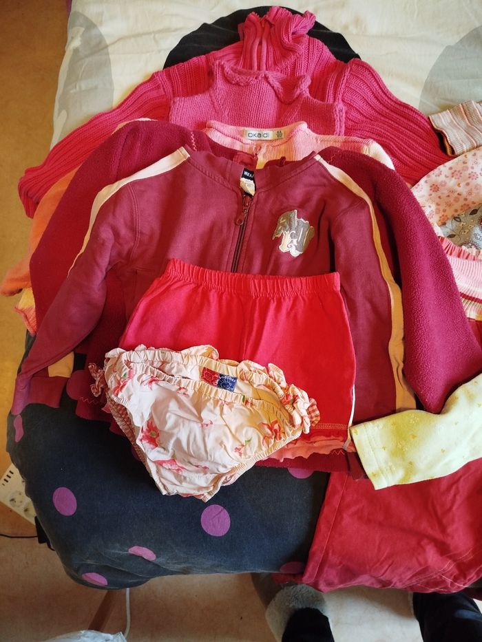 Lot de vêtements - photo numéro 4