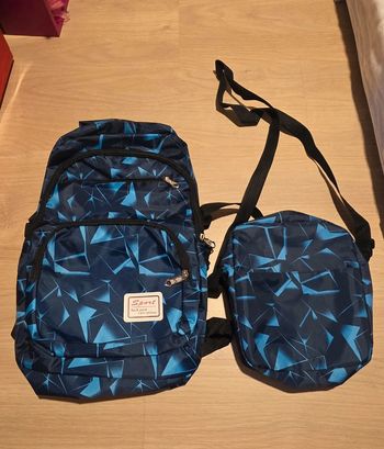 Lot de 2 sacs neufs