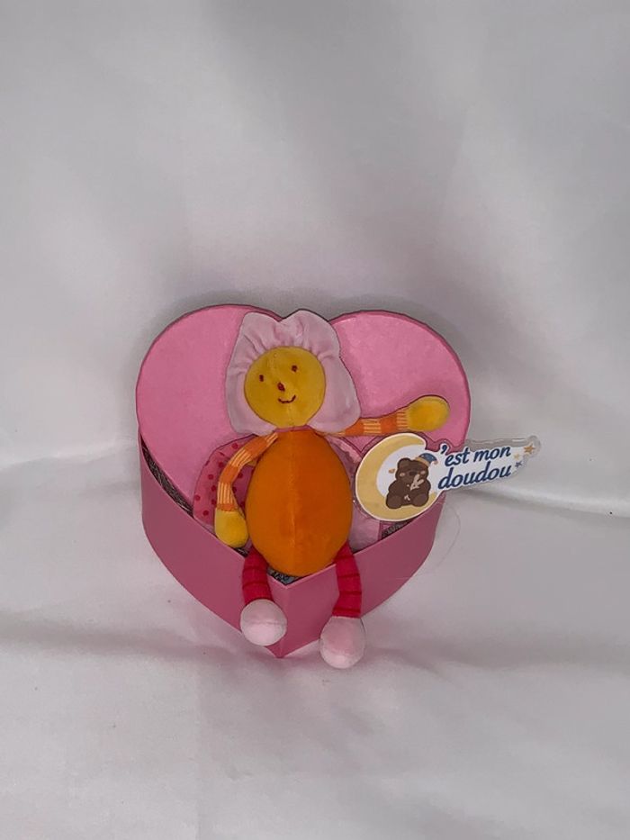 MR82 doudou fleur moulin Roty