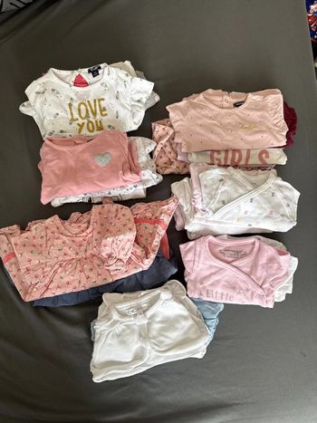 Lot bébé fille 1 mois mi saison