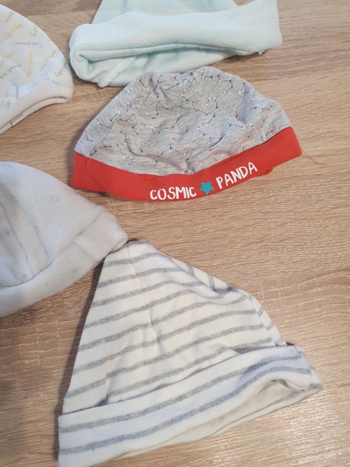 5 bonnets bébé 3/6 mois - photo numéro 4