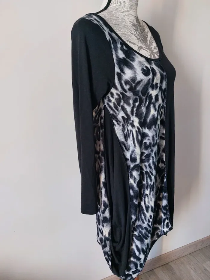 Tunique noire mouchetée taille 40 - photo numéro 3