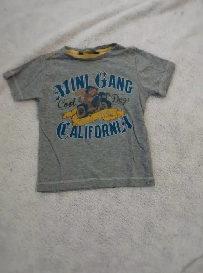 Tee-shirt