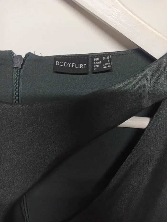Robe effet drappé - photo numéro 2