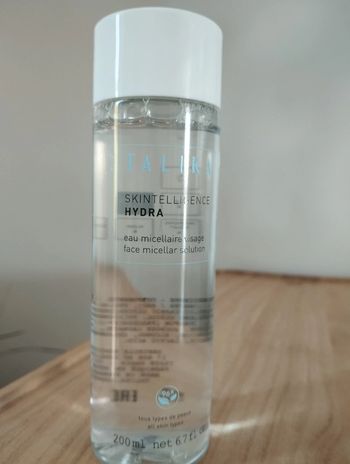 Eau micellaire talika
