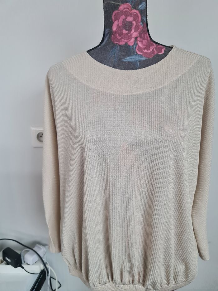 Joli.haut pailleté - photo numéro 3