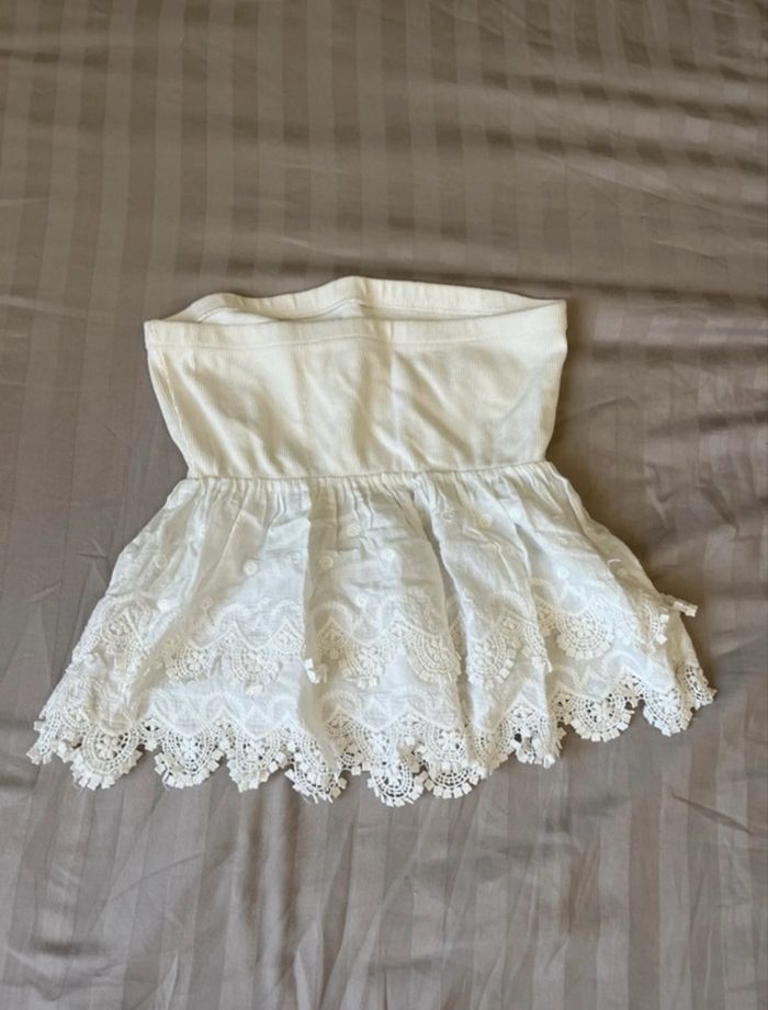 Top bandeau blanc avec broderie - photo numéro 2