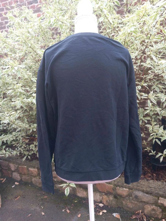 Sweat noir basic. Kiabi. Taille M. - photo numéro 3