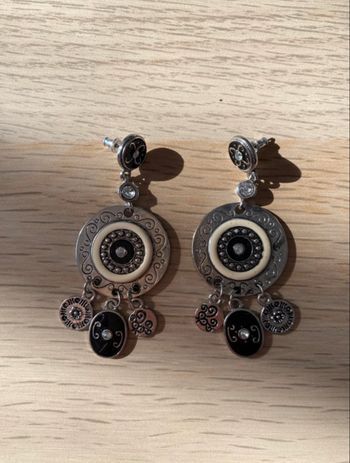 Boucles d'oreilles pendantes