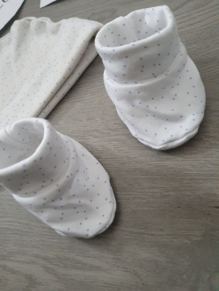 Chaussons bonnet naissance 1mois - photo numéro 2