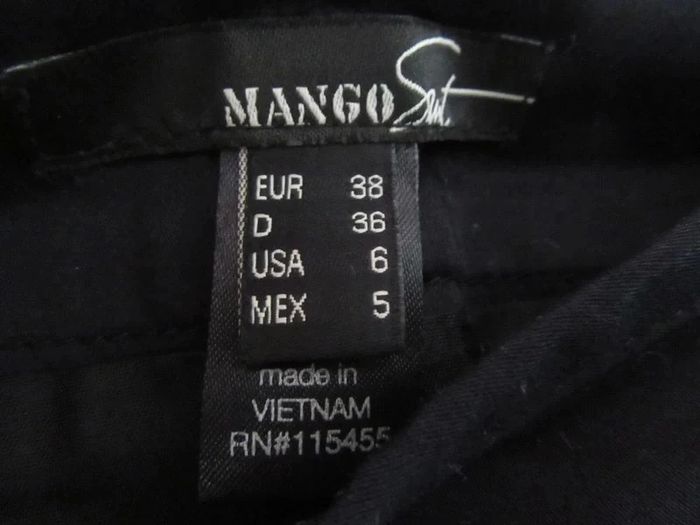 Jupe noire  courte taille 38 Mango - photo numéro 2