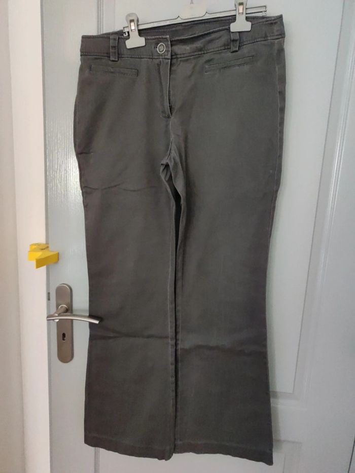 Pantalon taille 44 camaïeu