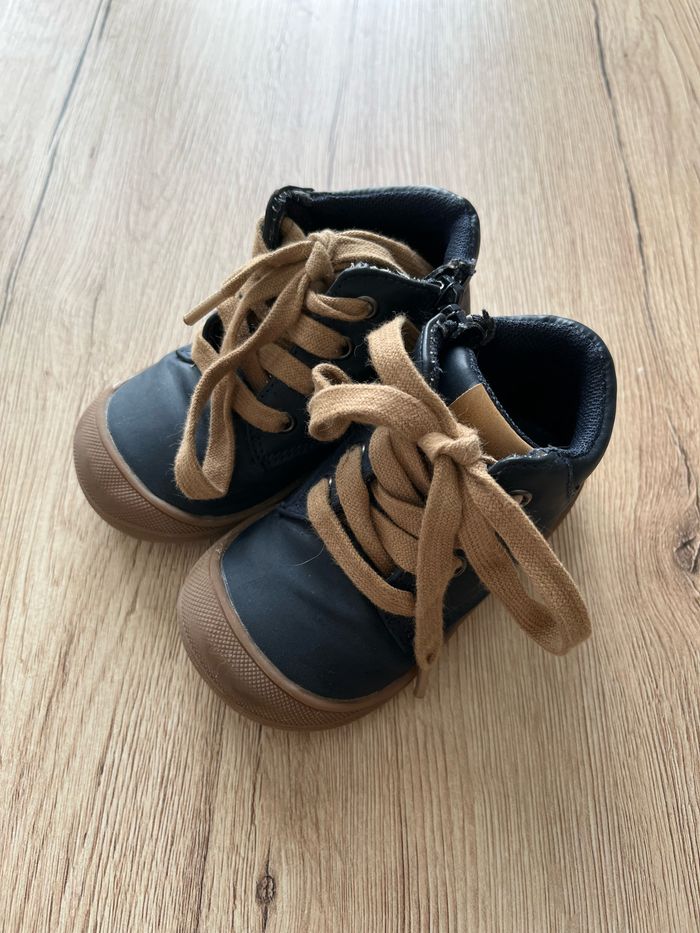 Chaussures bébé - photo numéro 3